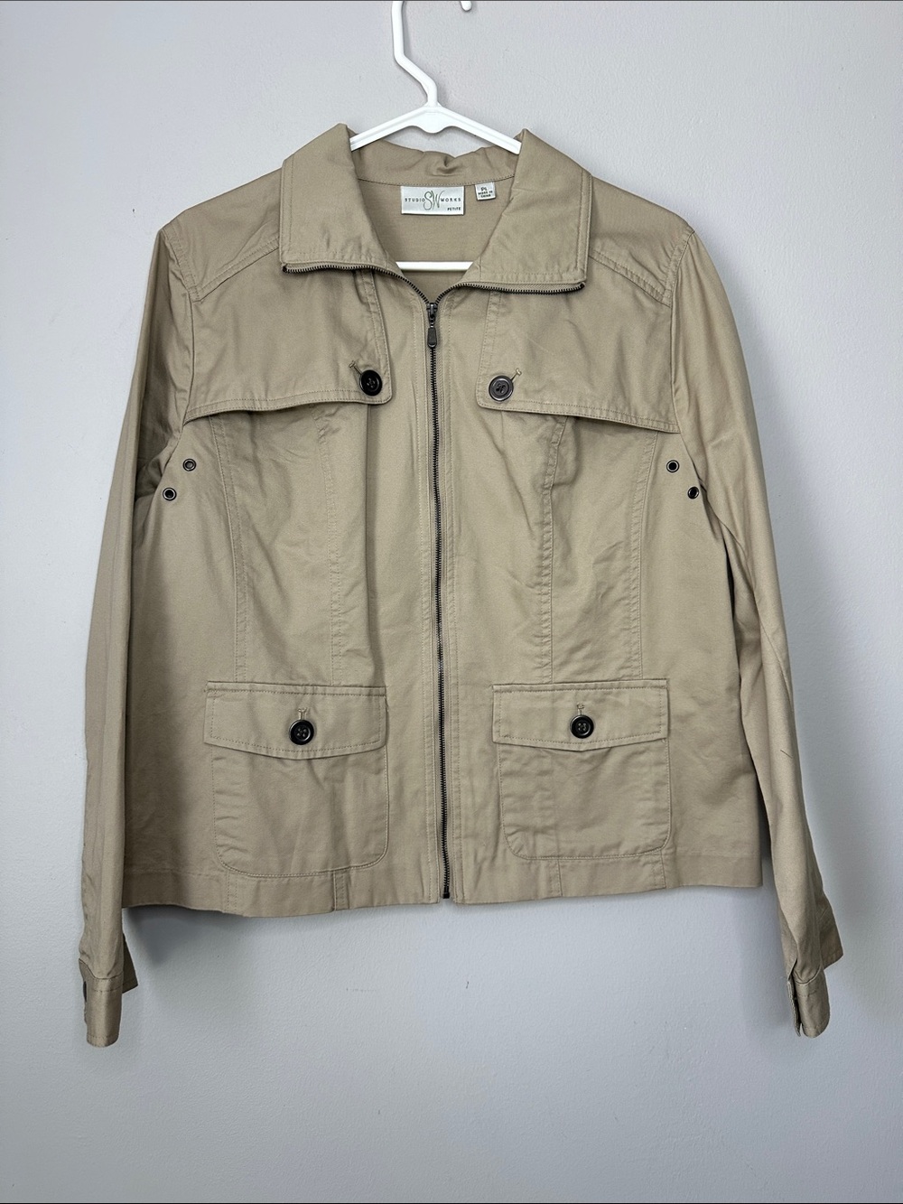 Lightweight Beige Utility Jacket